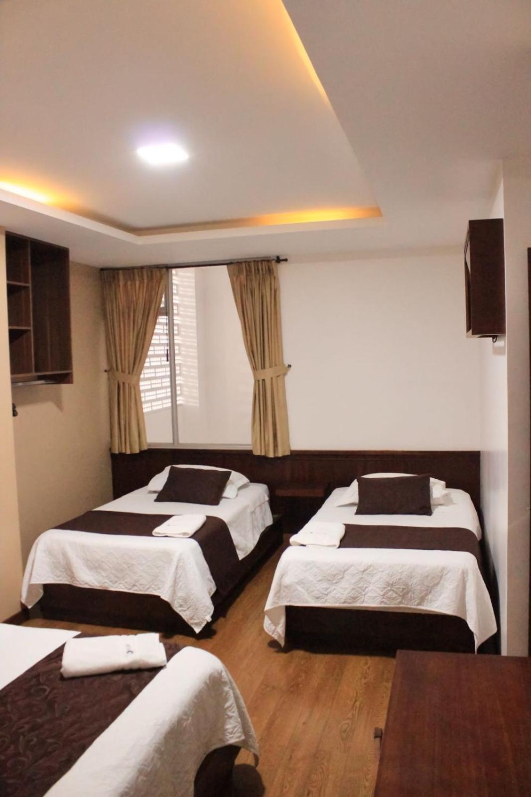 Hostal Camil لوخا المظهر الخارجي الصورة